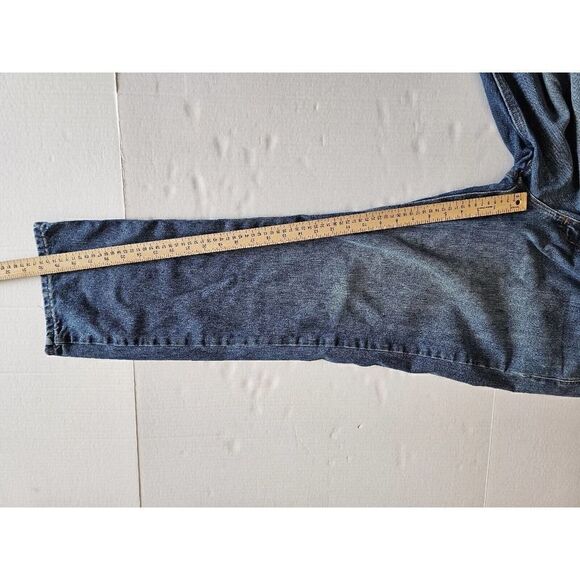 Carhartt Men 40X30 Blue Traditional Fit Work Denim Jeans Pants Medium Wash Chore - Picture 8 of 12